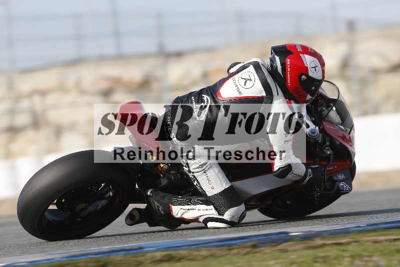 /Archiv-2024/01 26.-28.01.2024 Moto Center Thun Jerez/Gruppe schwarz-black/864